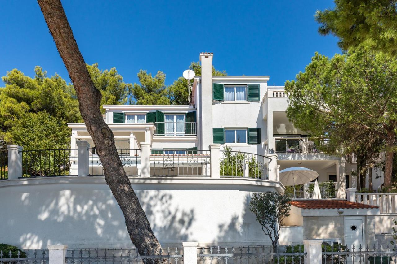 Apartments Croatia Трогир Екстериор снимка