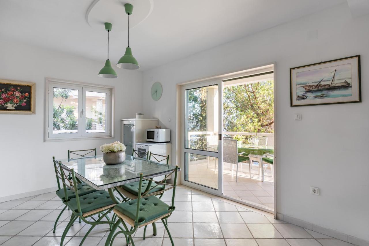 Apartments Croatia Трогир Екстериор снимка