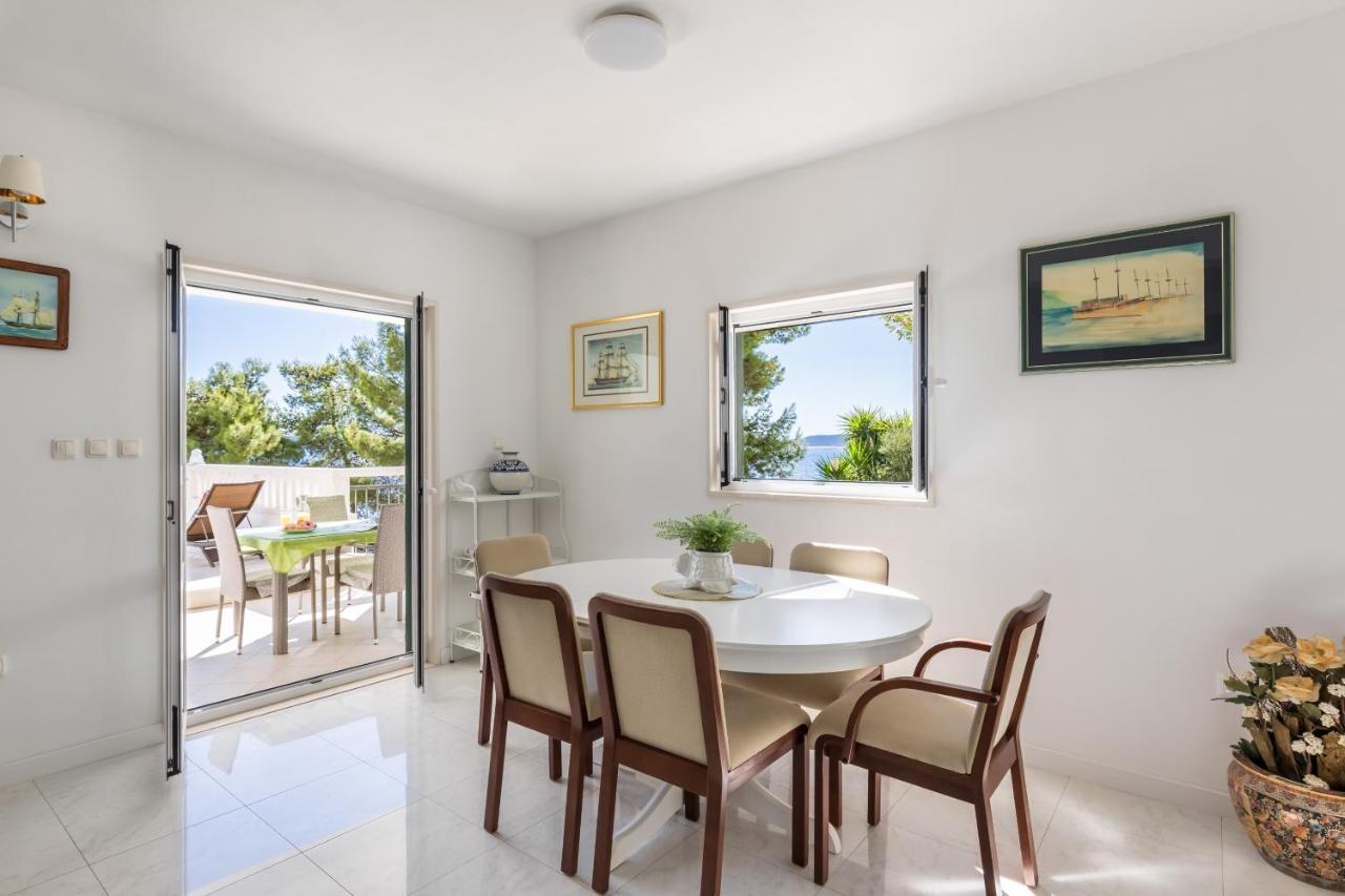 Apartments Croatia Трогир Екстериор снимка